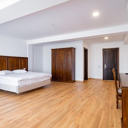 Voyager Hotel Navodari Ngoại thất bức ảnh