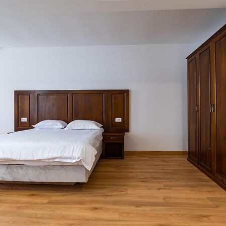 Voyager Hotel Navodari Ngoại thất bức ảnh