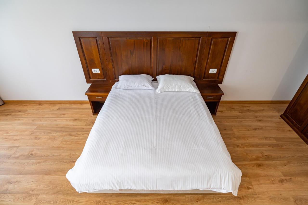 Voyager Hotel Navodari Ngoại thất bức ảnh