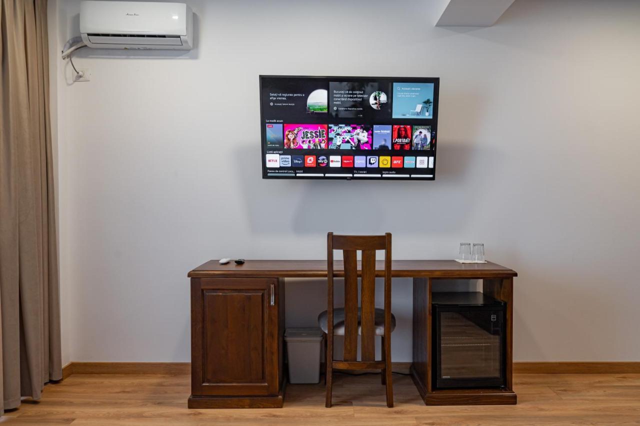Voyager Hotel Navodari Ngoại thất bức ảnh